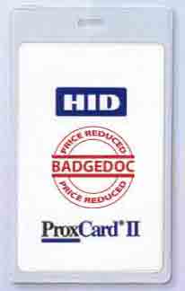 Porta badge di prossimità verticale in vinile con inserimento dall’alto con asola. Per ID card contactless stampate in verticale